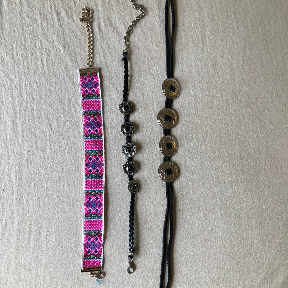 Chokers - Picture 2 of 2